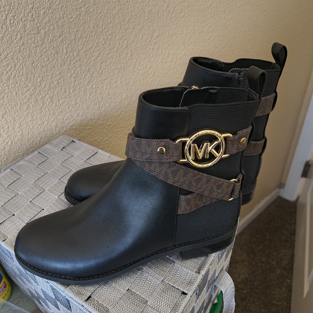 Michael Kors Black and Brown Ankle Boots